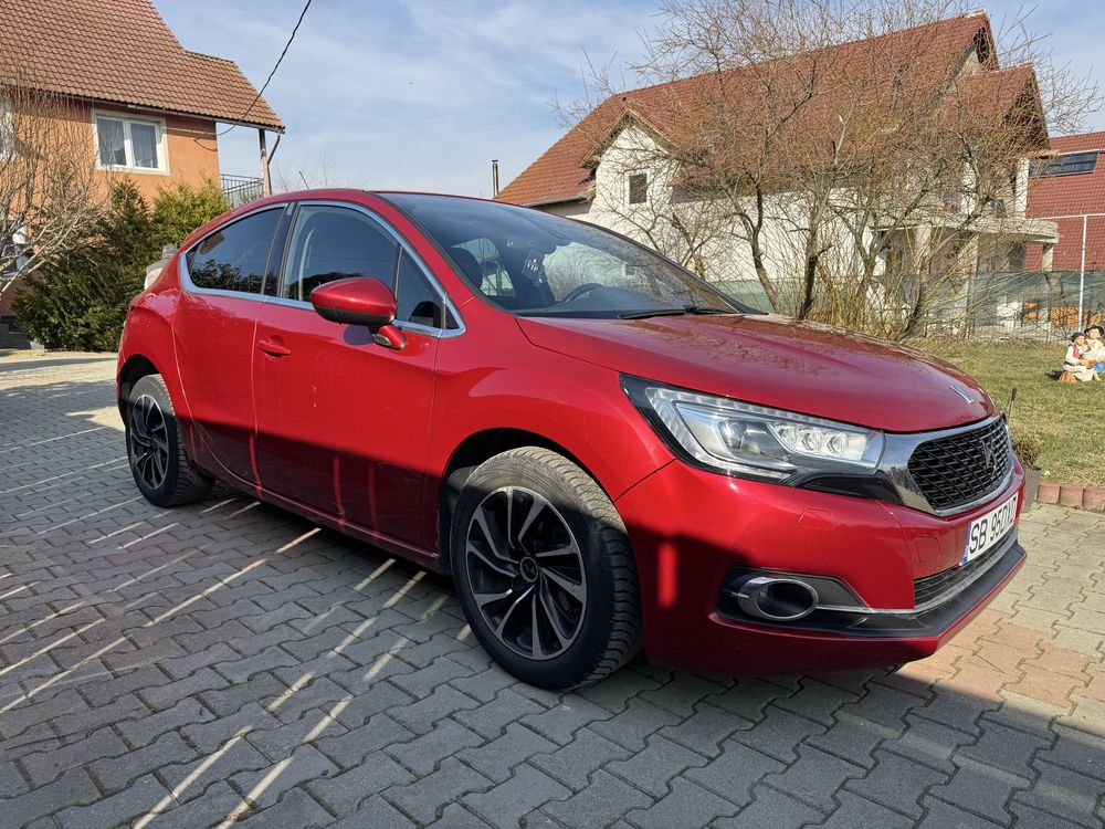 DS4 1.6 BlueHDi 2017 – Automată 7+1, Scaune cu Masaj, Privacy Glass