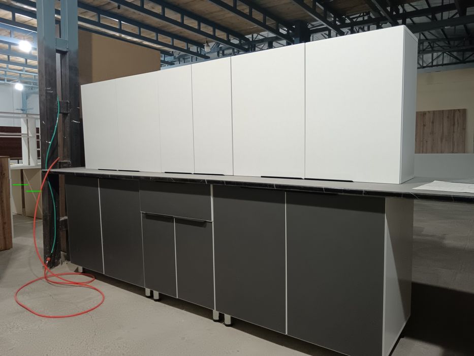 Готовый кухонный гарнитур прямо из Цеха