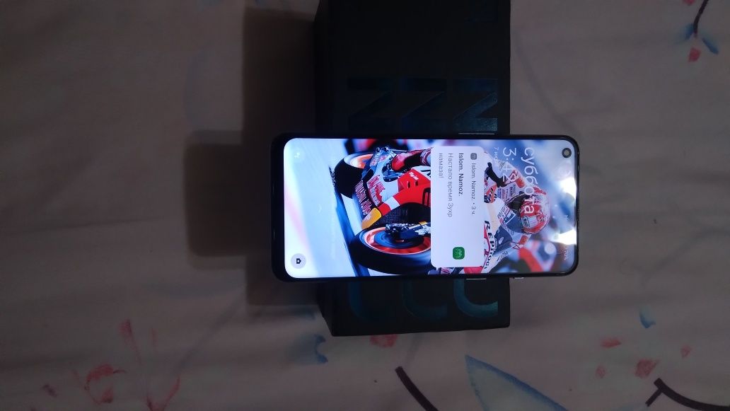 Oneplus nord 2 5 G ozu 8+8 na 128,tel xaroshi shustri mobile internet