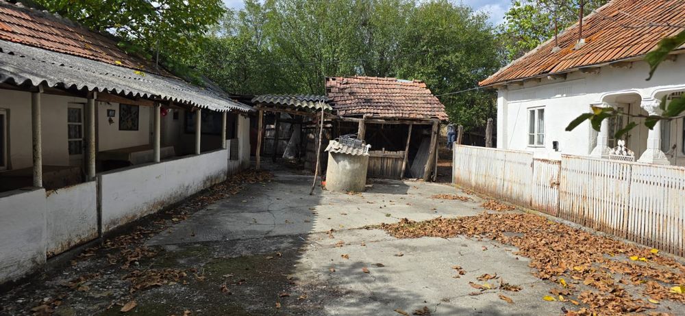 Casa de vanzare.
