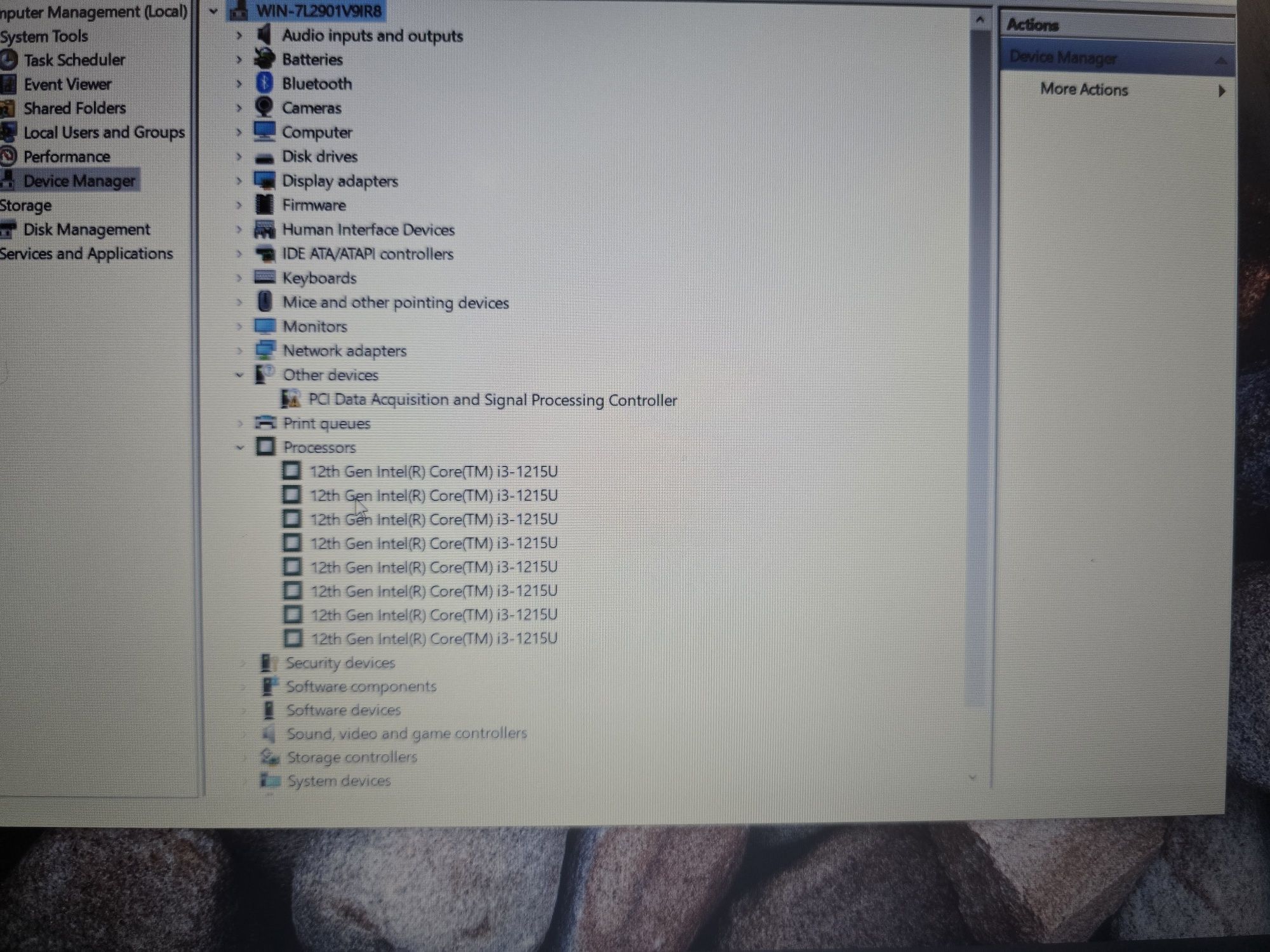 Lenovo Notebook Core i3-1215U