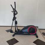 Bicicletă eliptică – stare foarte bună, folosită ocazional