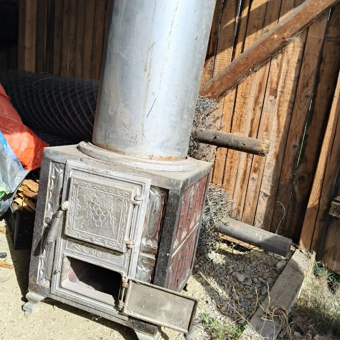 Ansamblul boiler 100 L cu focar de teracota