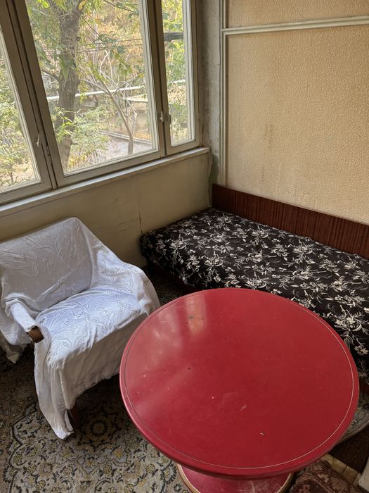 Срочно! Сдам 2 х ком на Чиланзаре 1 Торговый Центр .Студентов Не Берут