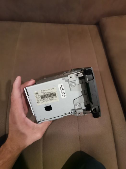 Оригинално СД радио за Форд ц-макс 2006, работи C-max CD player