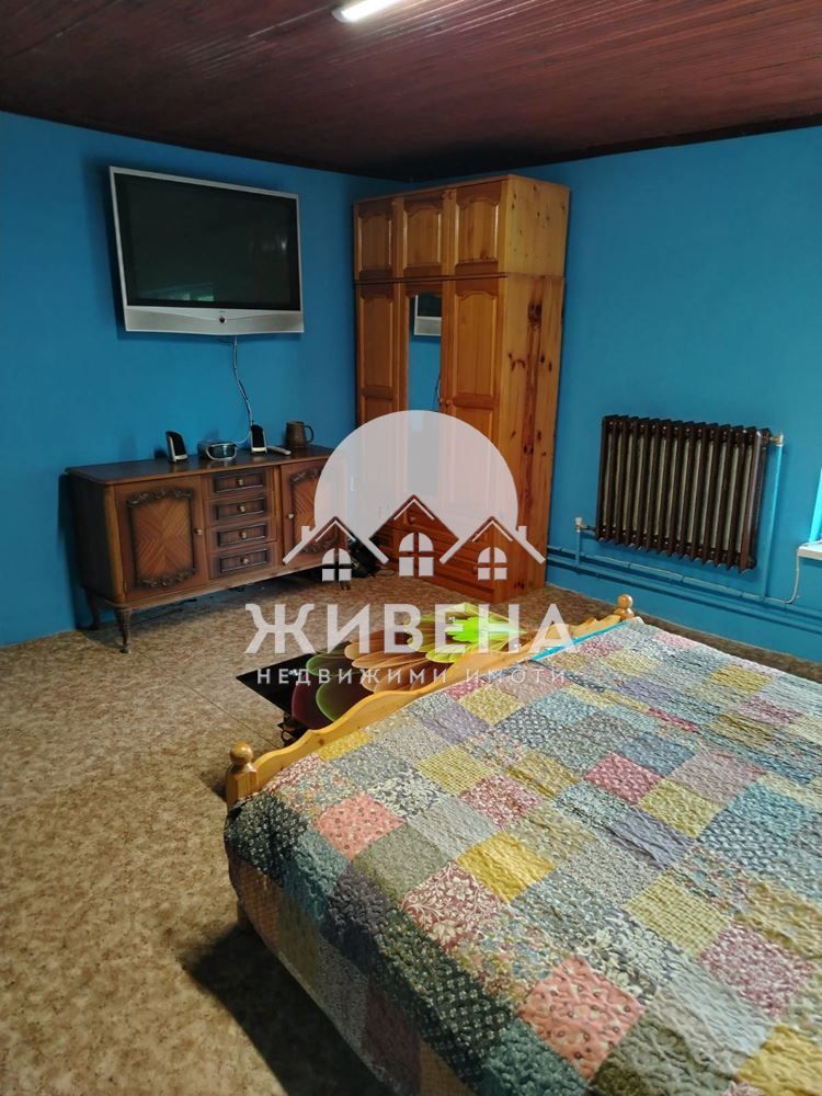 Продава обзаведена къща в с.Котленци, обл. Добрич