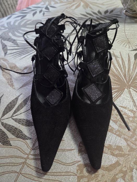 Дамски официялни обувки