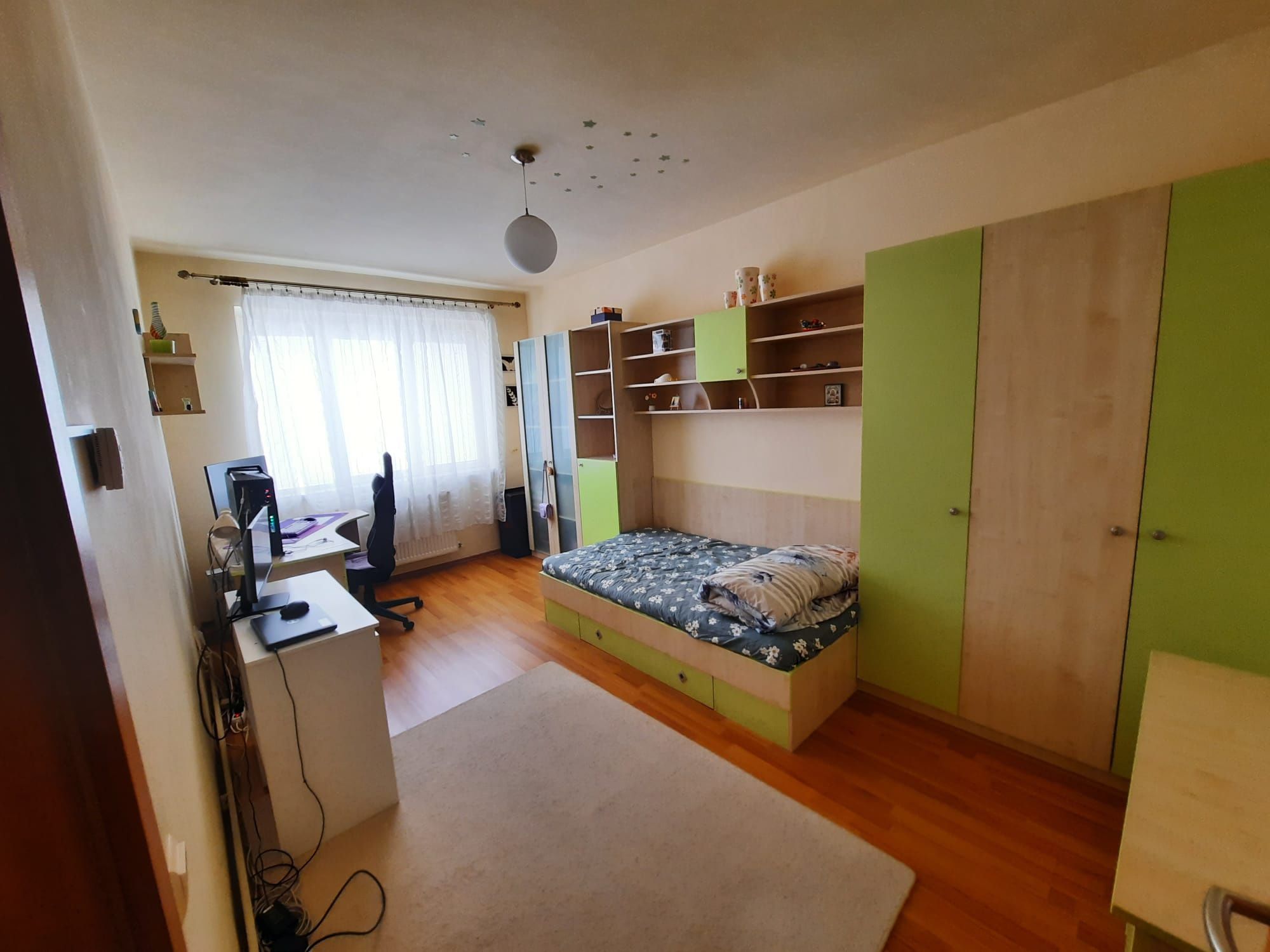 Inchiriez apartament in Sibiu