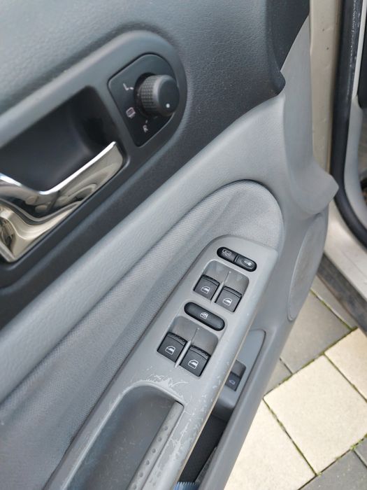 Vw passat 1.9tdi 101 cp cod motor awb