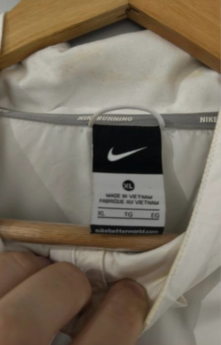 176 Bluza trening subtire Nike Running