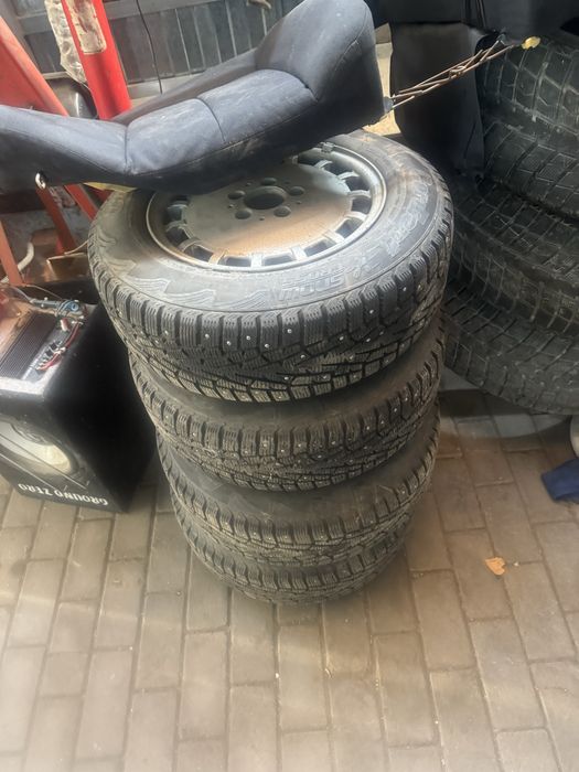 Резина мерс 124 диски