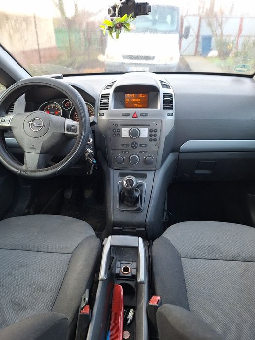 Opel Zafira 7 locuri