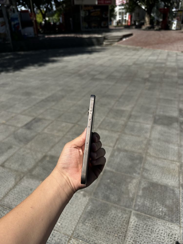 Boʻsh tolov 15%/ iphone 16 pro Max (100%)