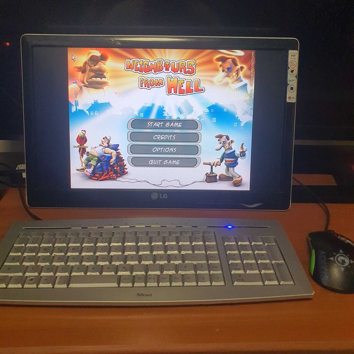 Calculator i3,ssd 240 ,8 gb ram