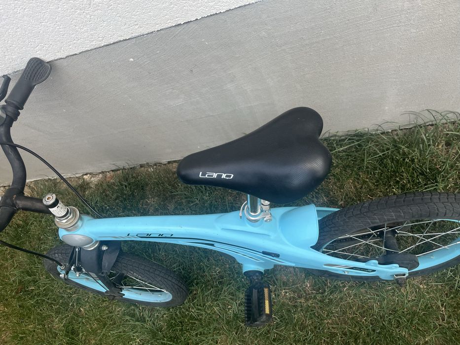 Bicicleta pt copii 4-6 ani