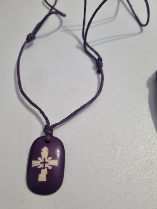 Vând colier și bratara