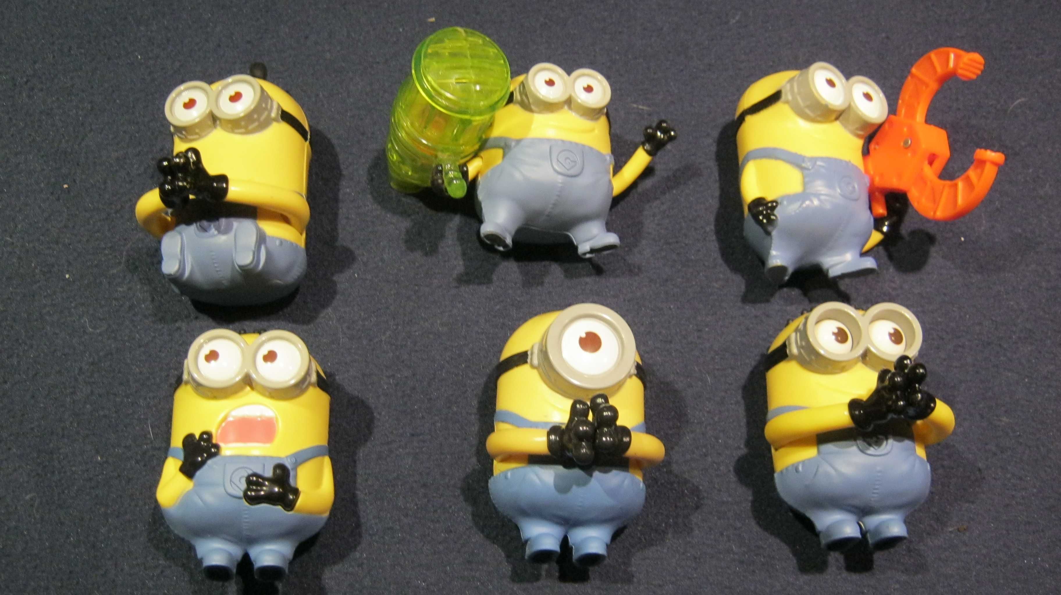 Lot 6 figurine articulate/MINIONS/noi,inaltime 8cm.