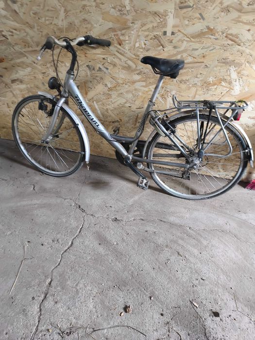 Bicicleta de vânzare