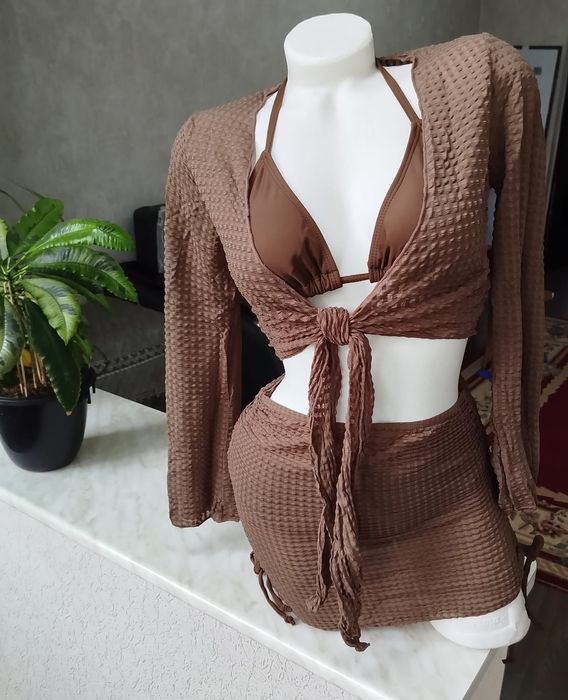 купальники продам