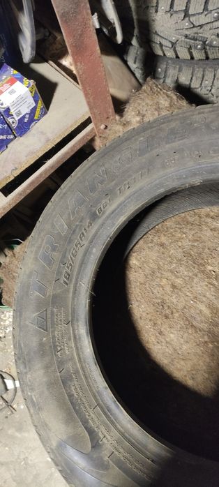 Продам шины R14.