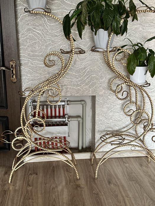 Продается подставки для цветов