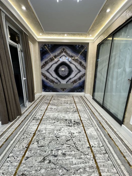 Продается 1в-2комнатная квартира Хонсарой Осеан юнусабад 16кв