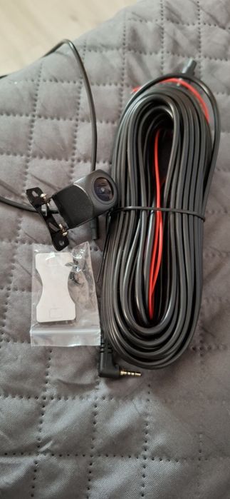 Camera auto spate sau bord nouă + cablu și accesorii montaj
