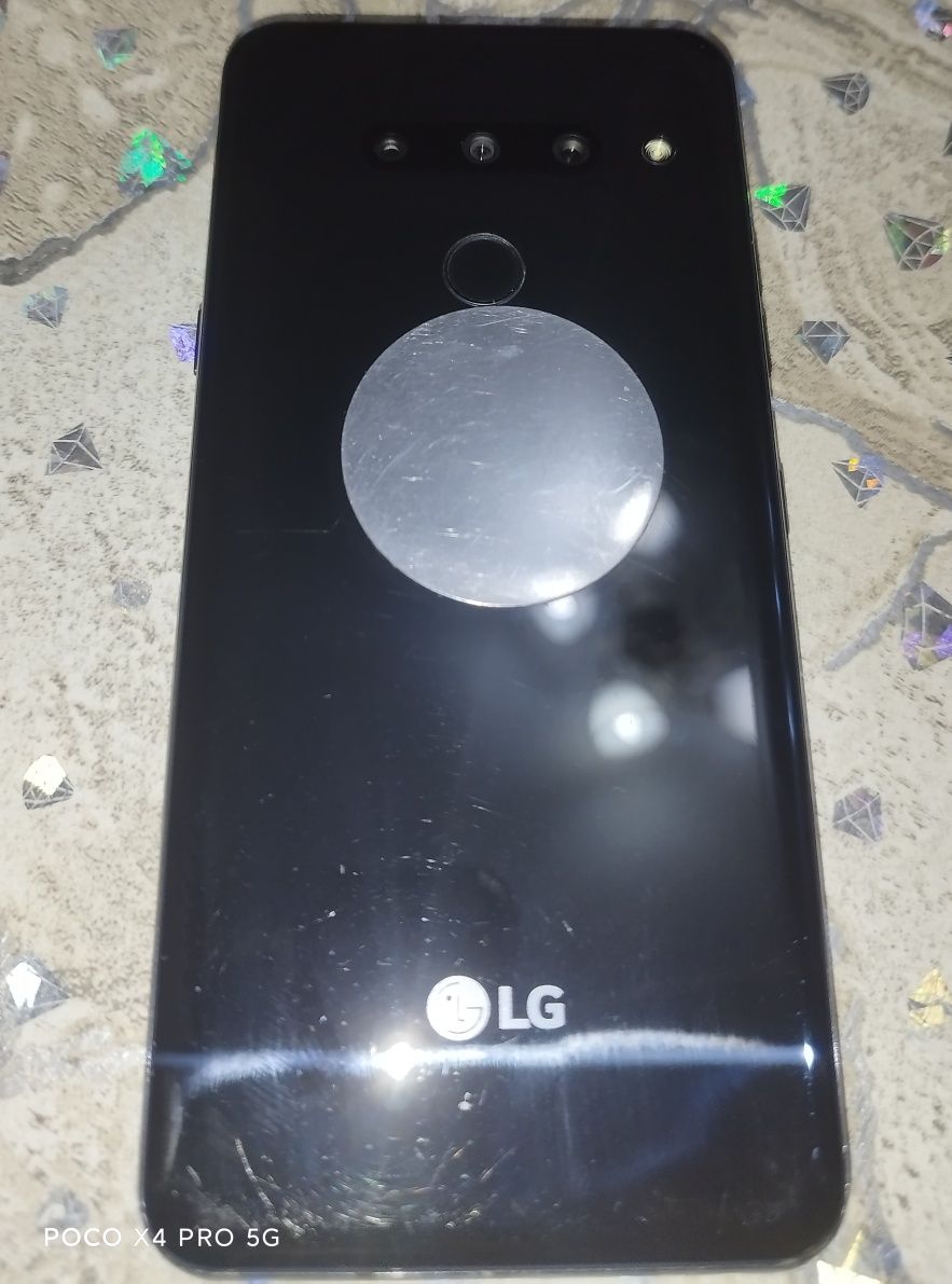 LG G8   6/128 на обмен