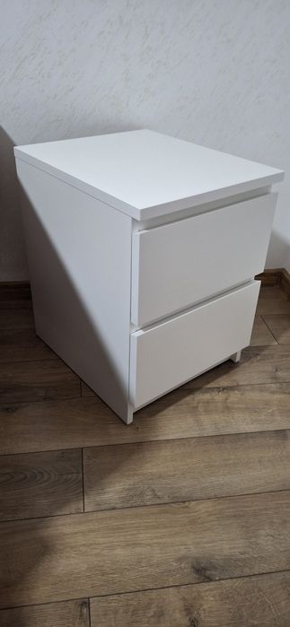 Noptiere Ikea, in stare foarte buna
