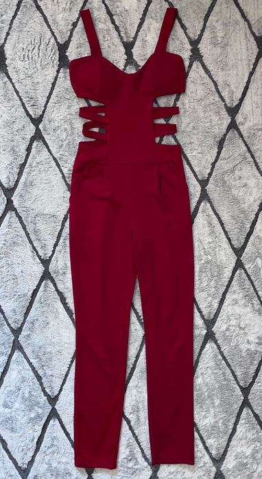 Vând rochii de seara