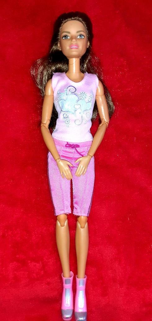 Păpuși Barbie super articulate MTM