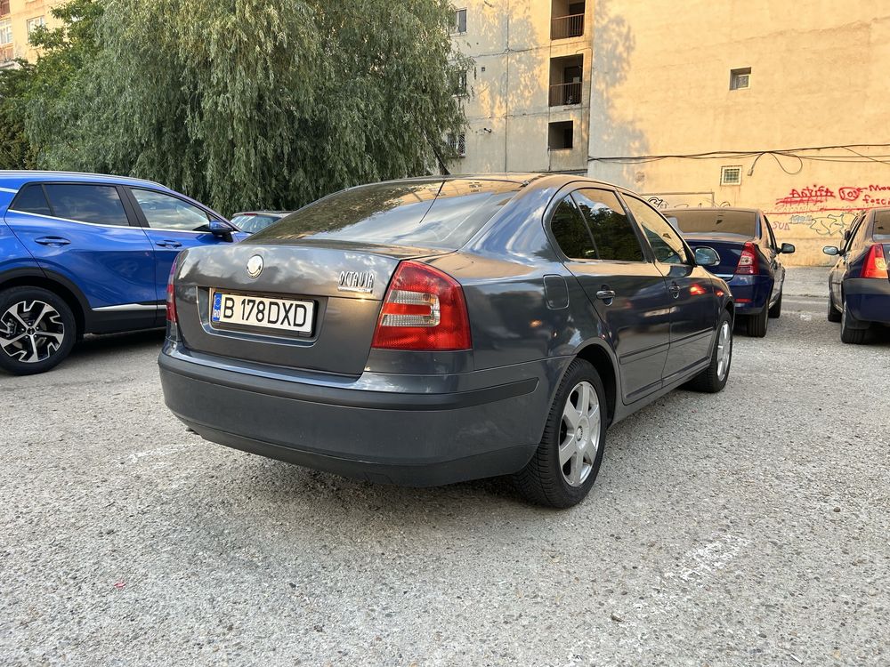 Vând Skoda Octavia 2