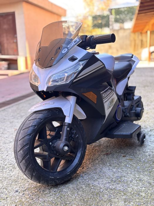 Детско електрическо моторче