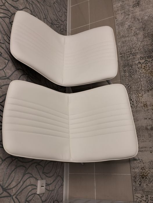 Стулья новые в отличном состояний