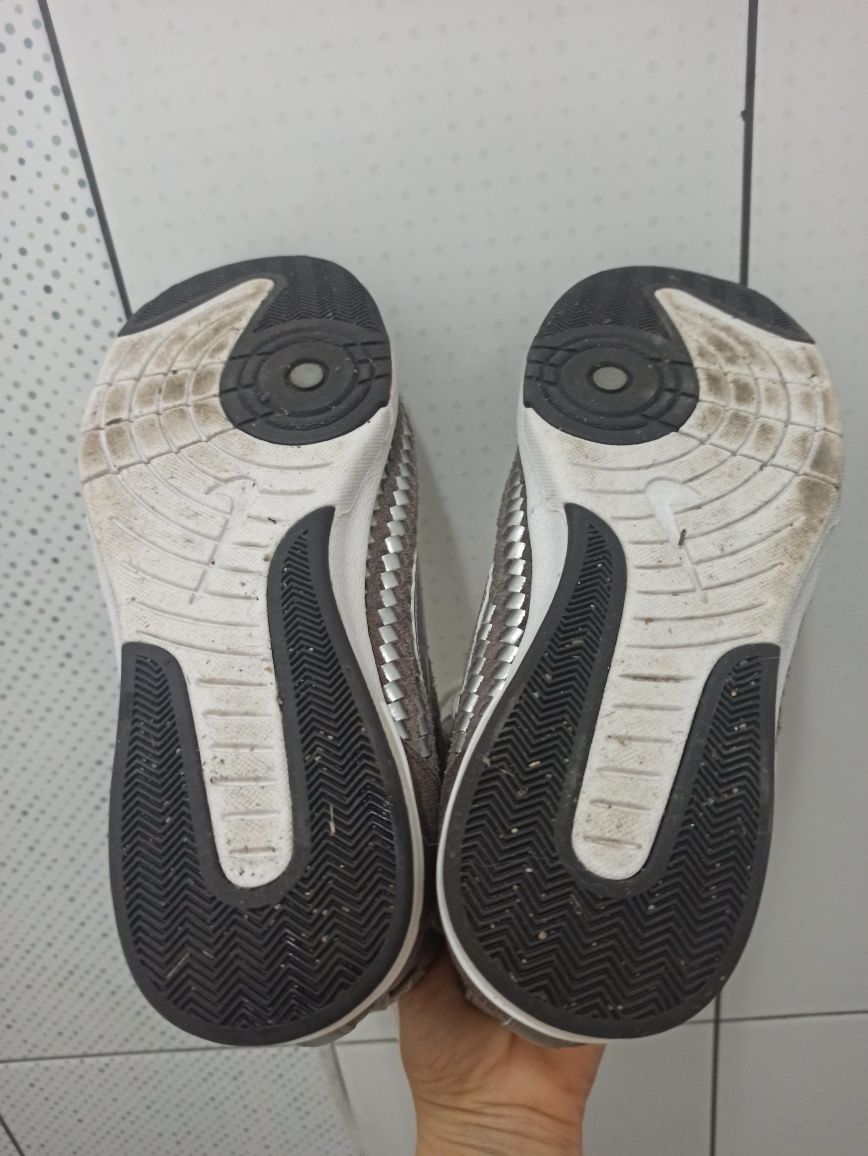 Кецове nike 37.5 номер