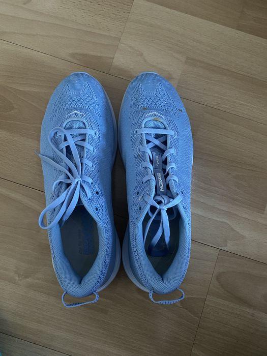 Маратонки Hoka one one