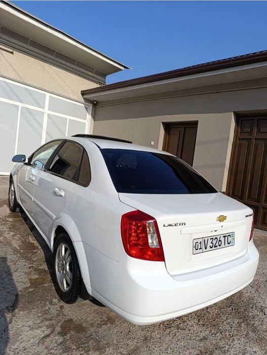 Lacetti 1.6 2012