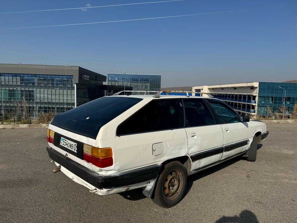 Audi 100 Универсал