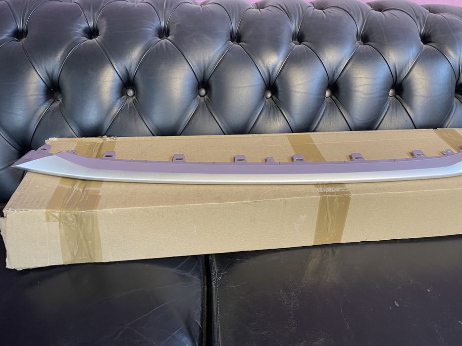 Spoiler lip prelungire bara Audi S8 4h D4