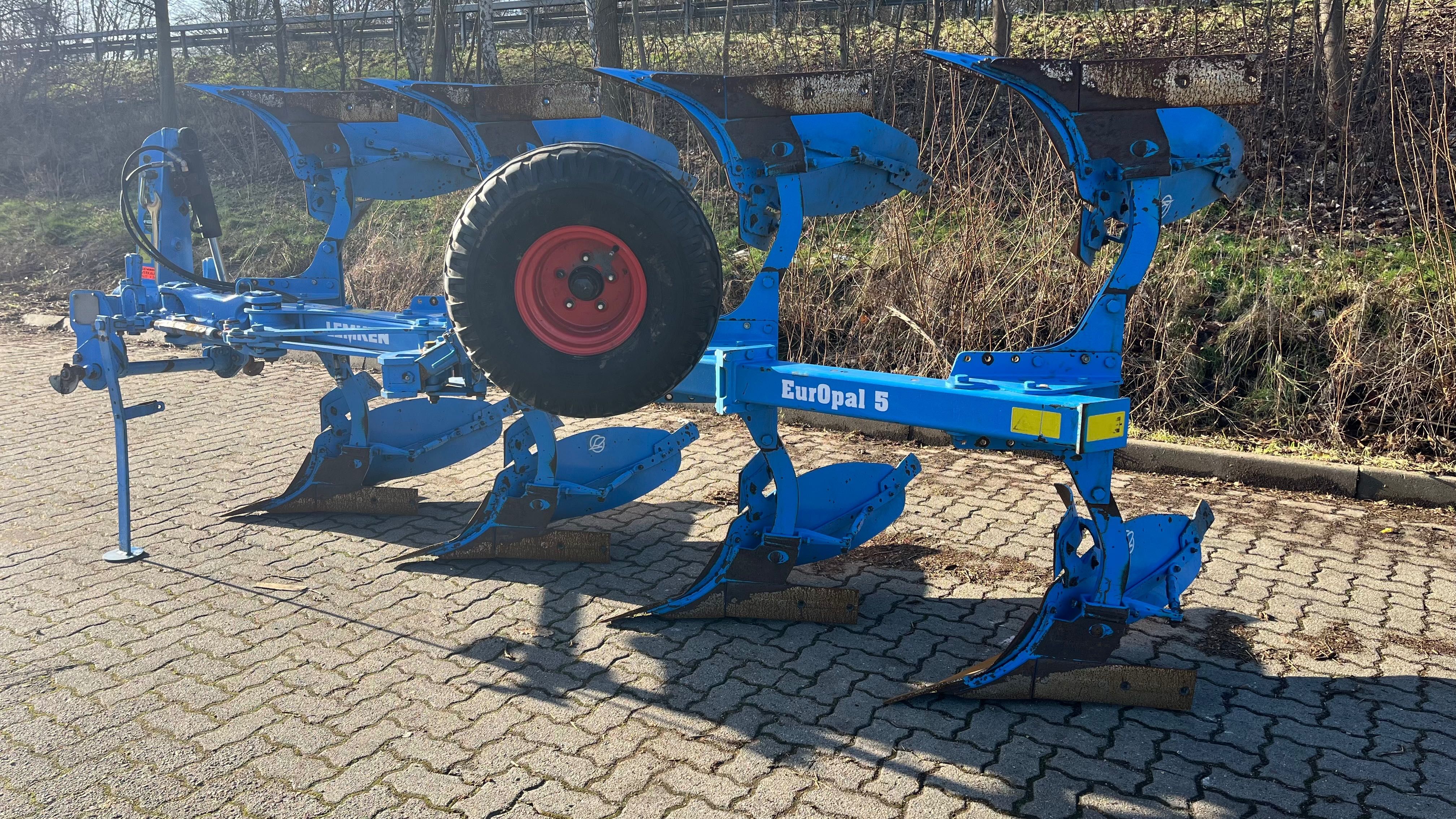 Lemken Europal 5 Omoch, Case, Claas, John Deere, Belarus tortadi