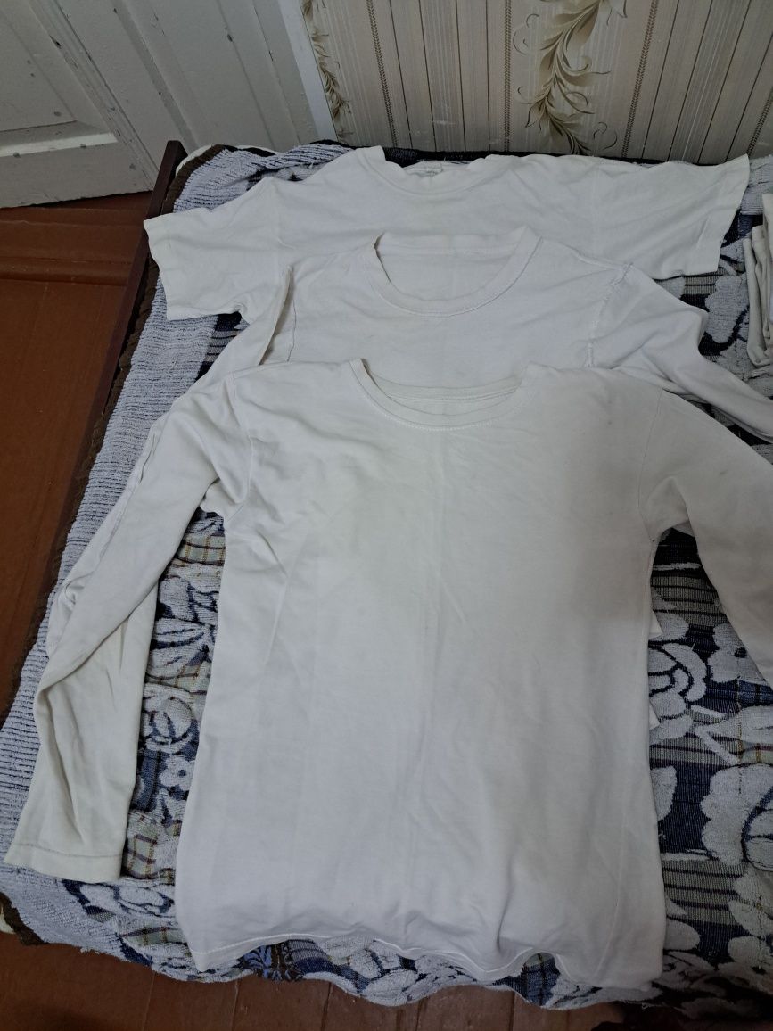 Белые футболки, с длинным и коротким рукавом