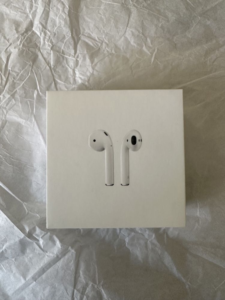 Продаю оригинал наушники AirPods 2