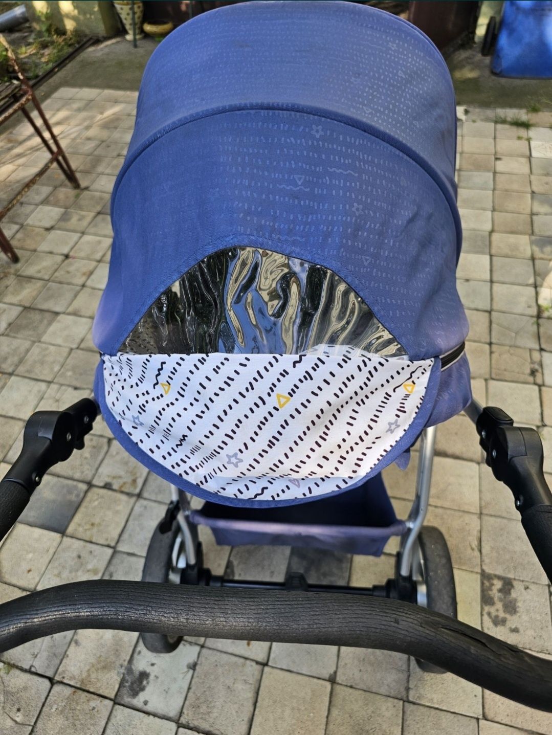 Chipolino carucior pentru copil