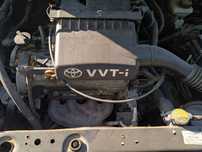 Toyota Yaris на части
