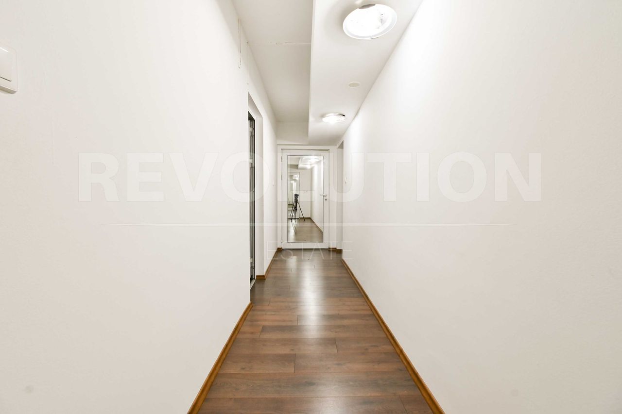 Продава се Офис в София, Изток - 70 кв.м за 2786 €/кв.м - Снимка #9