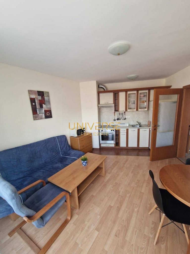 Продава се Тристаен апартамент в к.к. Елените - 97 кв.м за 990 €/кв.м - Снимка #1
