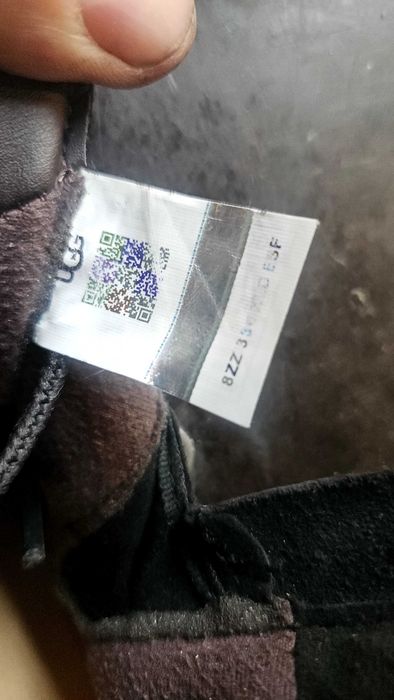 Vând ghete UGG 41.5 perfecte