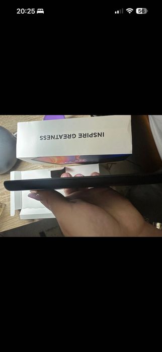 Vând telefon Tcl nou plus cartela