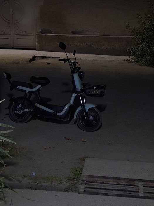 Yadea skuter tezligi 42