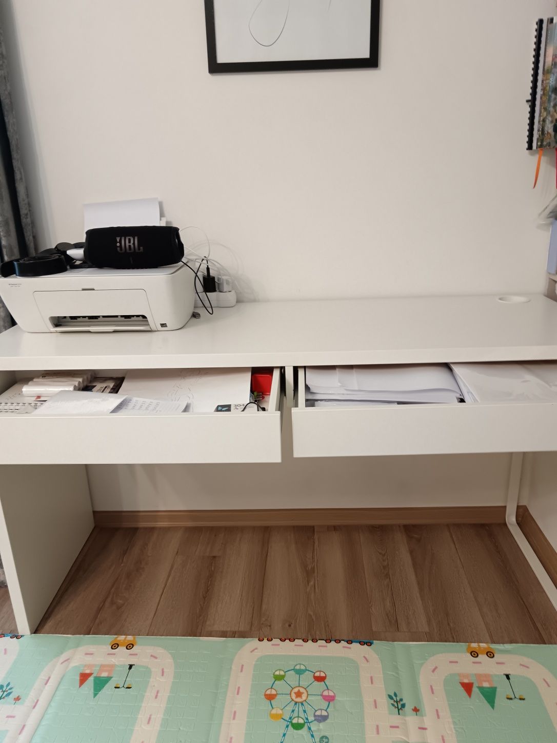 Бюро от Икеа IKEA